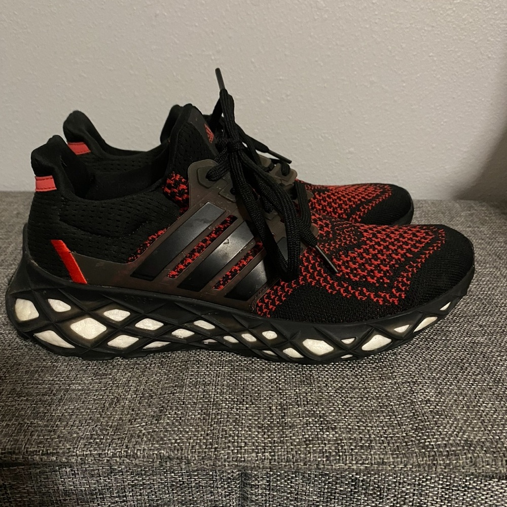 Adidas Ultra Boost Web DNA
